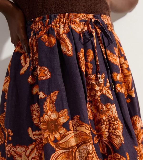 Karen Millen Karen Millen - Navy Midi Skirts