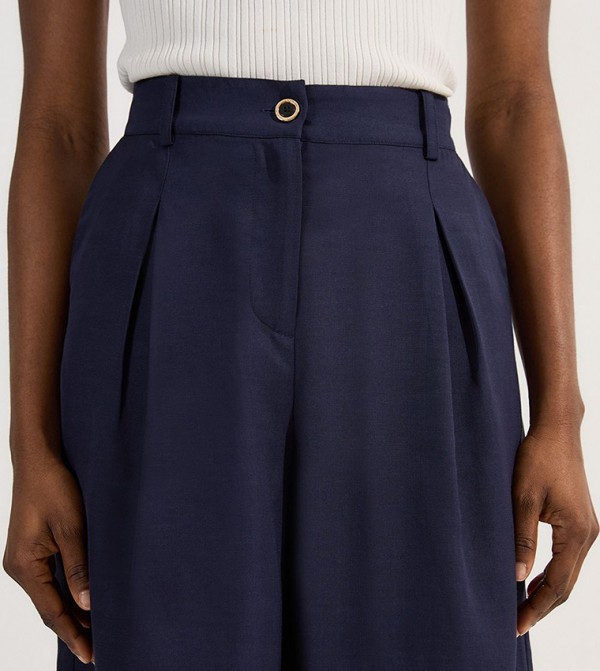 Karen Millen  Clothing - Navy Casual Shorts