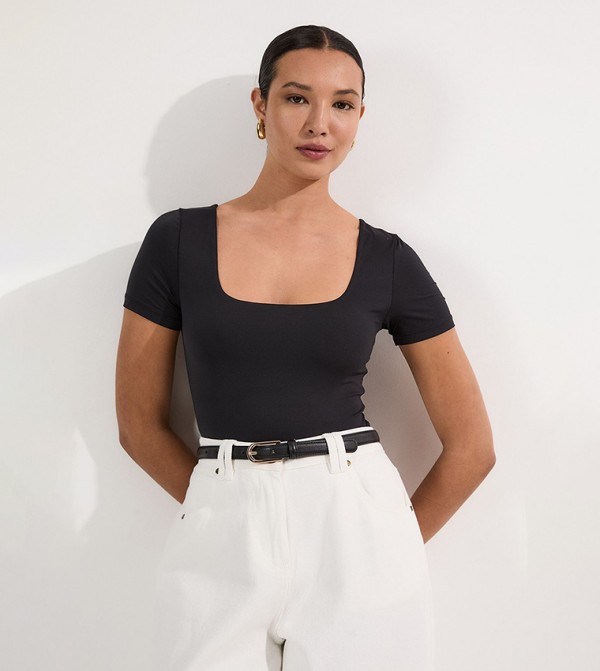 Karen Millen Karen Millen - Black Casual Tops