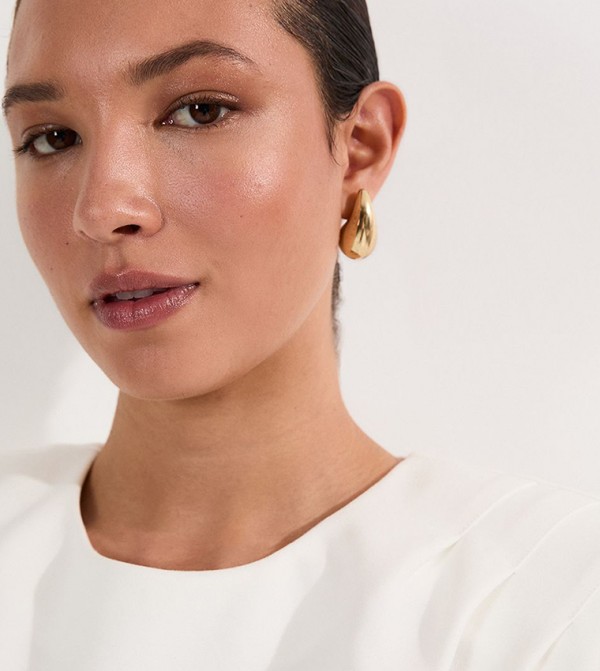 كارن ميلين كارن ميلين - عاجي  Cropped Tops
