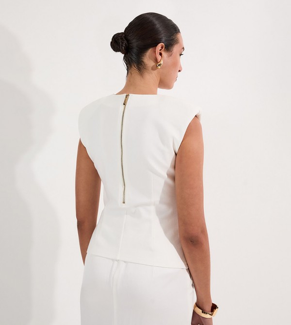 كارن ميلين كارن ميلين - عاجي  Cropped Tops