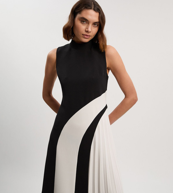 Karen Millen Karen Millen - Multi Midi Dresses