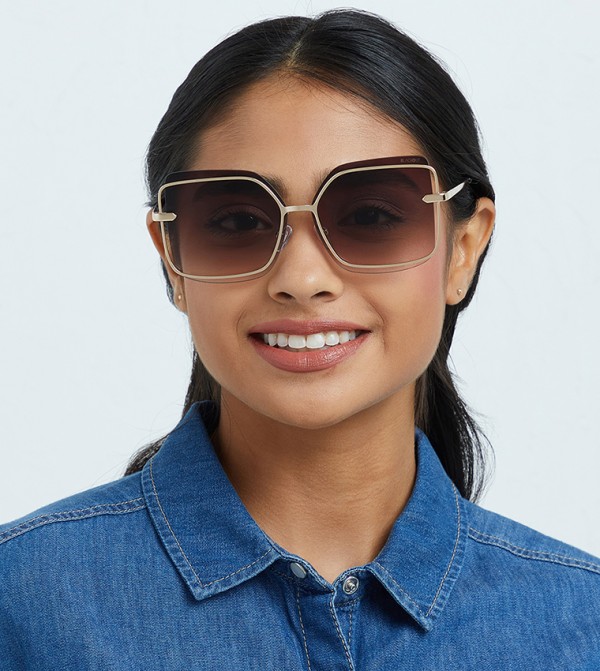 بلاك أوت بلاك أوت - ذهبي مربعة