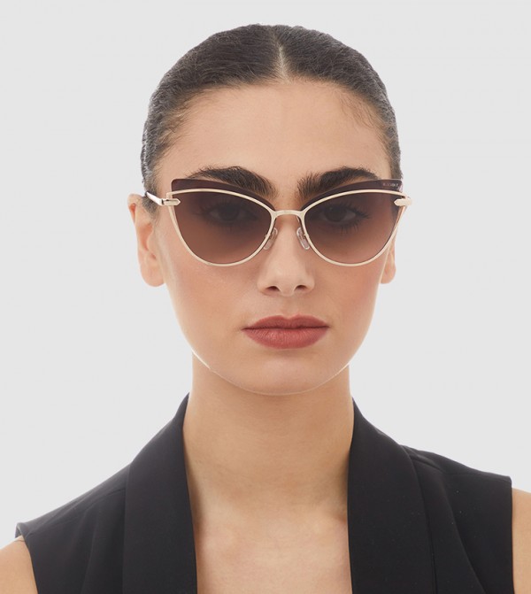 بلاك أوت بلاك أوت - ذهبي كات آي