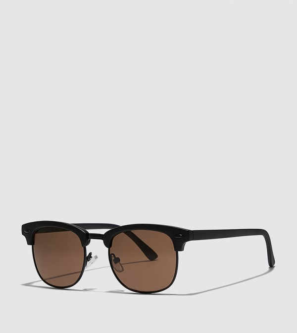 بلاك أوت  - أسود Round Sunglasses