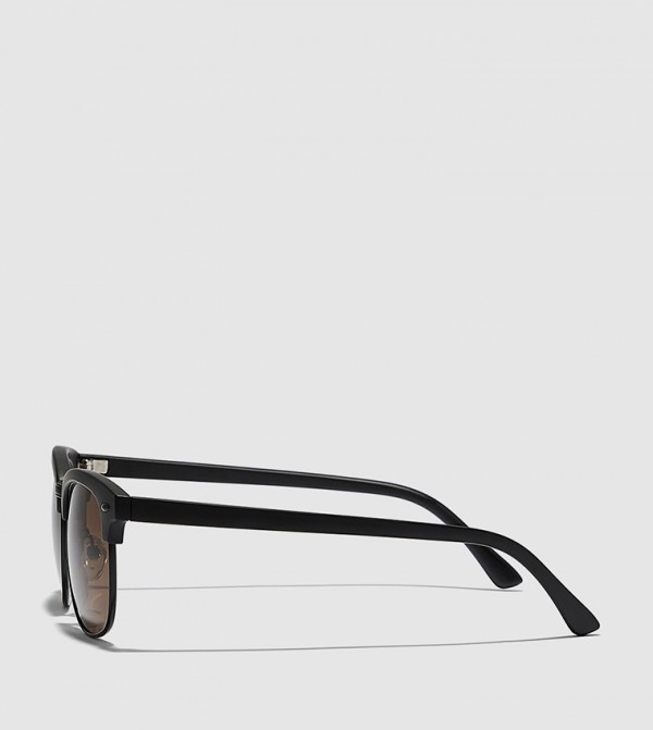 بلاك أوت  - أسود Round Sunglasses