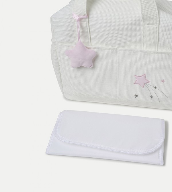 BABIES & MORE  - White Diapering