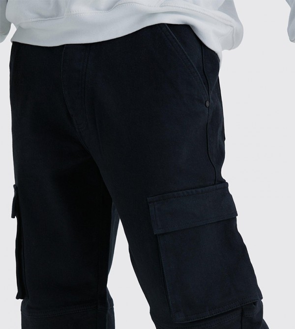 boohooMAN boohooMAN - Black Relaxed Jeans