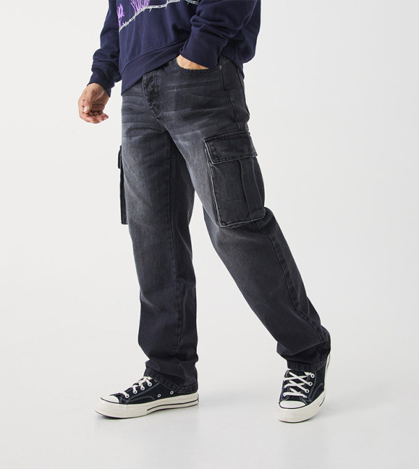 boohooMAN  Clothing - Black Relaxed Jeans