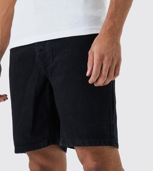 بوهو مان  شورتات - أسود Denim shorts