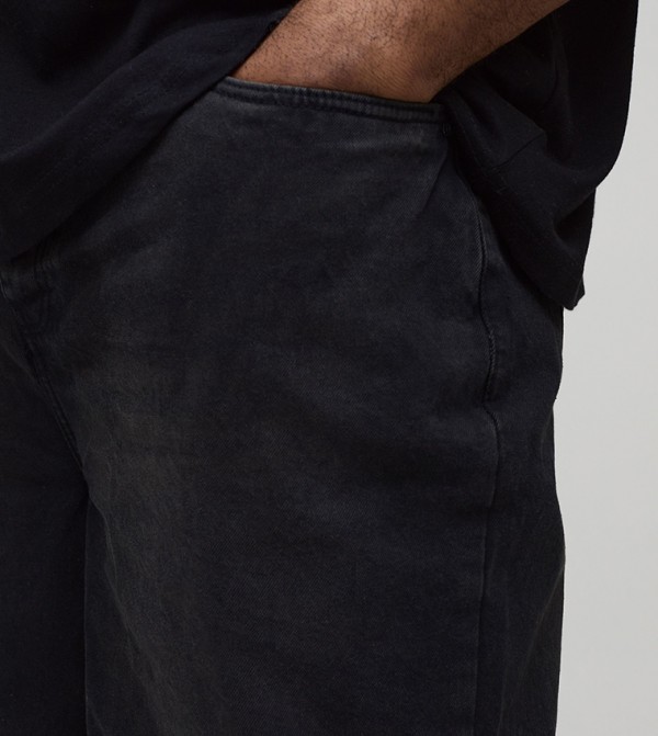 boohooMAN  Jeans - Black Relaxed Jeans