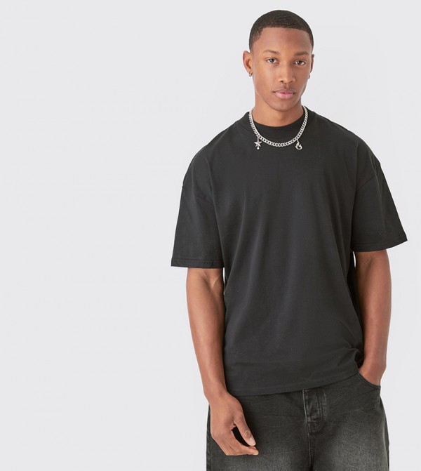بوهو مان  - أسود Round Neck T-Shirts