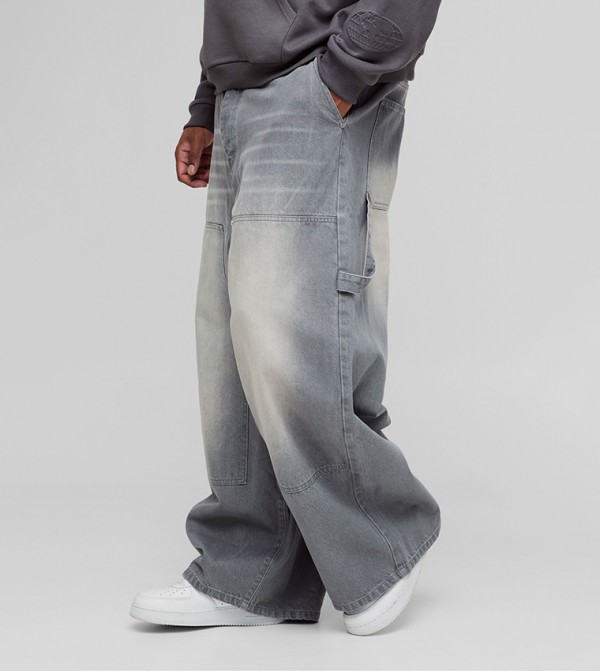 boohooMAN Clothing - Grey Relaxed Jeans