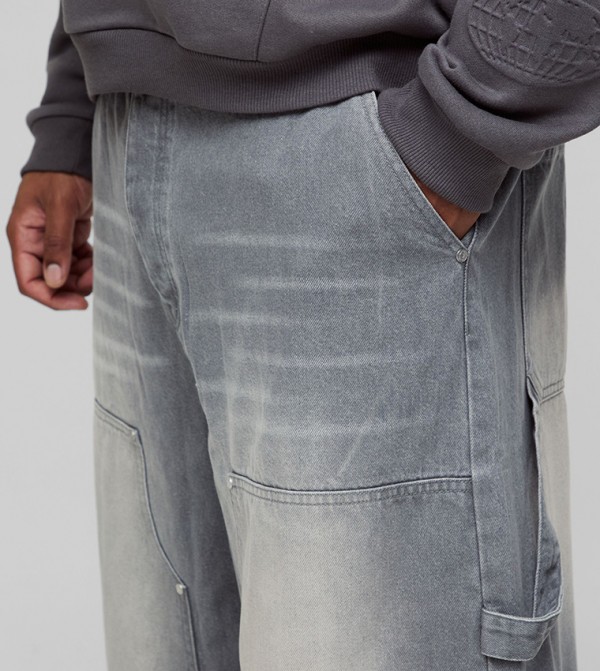 boohooMAN Clothing - Grey Relaxed Jeans