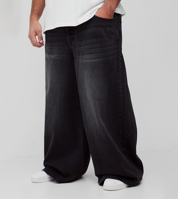 boohooMAN boohooMAN - Black Relaxed Jeans