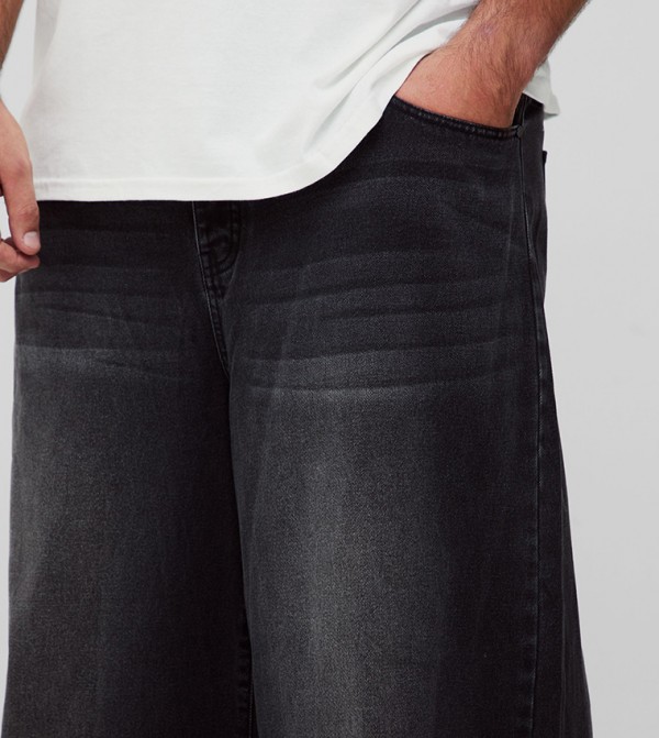 boohooMAN boohooMAN - Black Relaxed Jeans