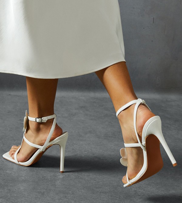 مس باب مس باب - أبيض كعب