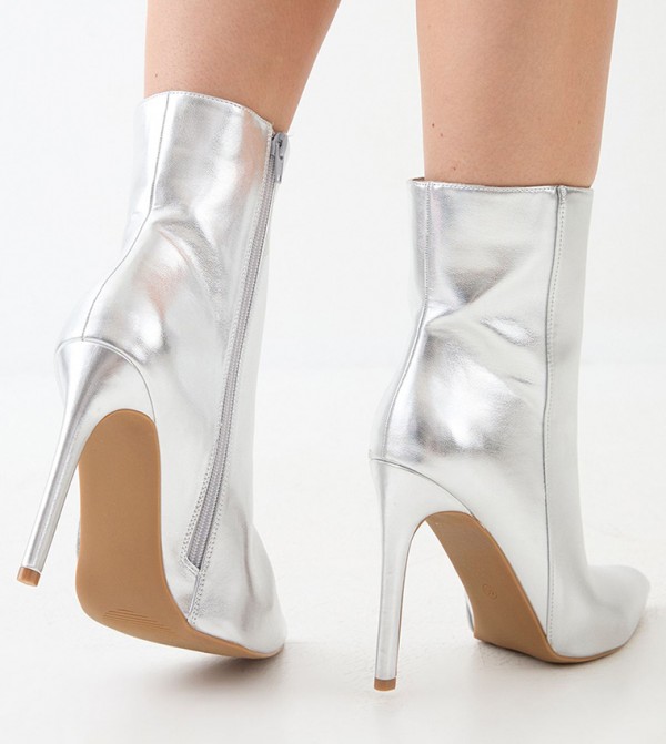 مس باب مس باب - فضي Ankle length Boots