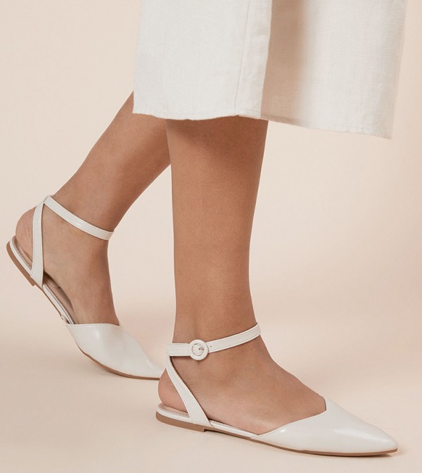 Dorothy Perkins  Flat Shoes - Ivory undefined