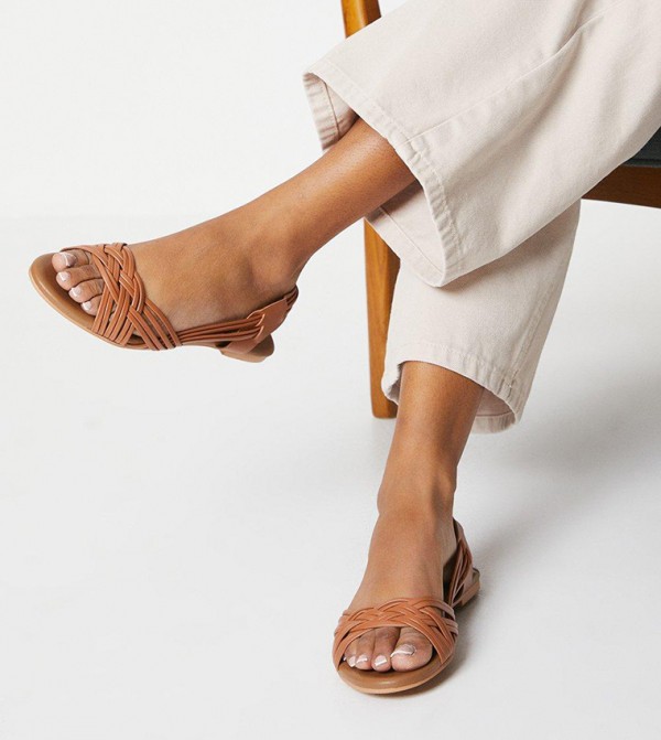 Dorothy Perkins Dorothy Perkins - Tan Flat Sandals