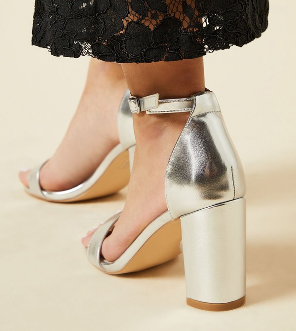 دوروثي بيركينز دورثي بيكينز - فضي كعب