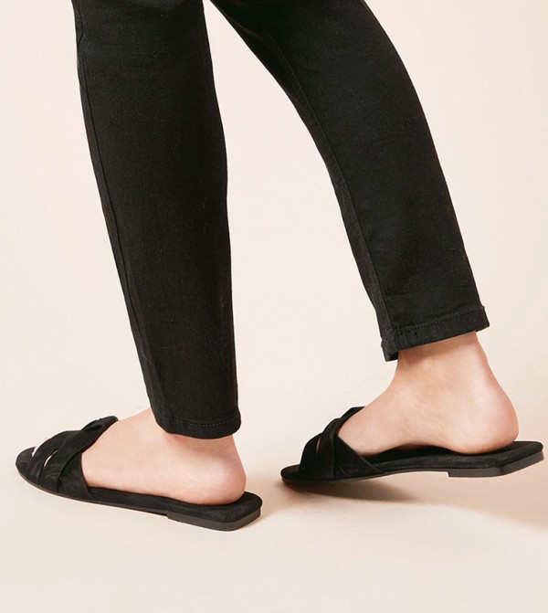 Dorothy Perkins  pool-party - Black Flat Sandals