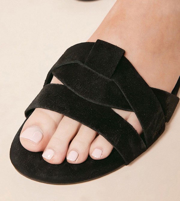Dorothy Perkins  pool-party - Black Flat Sandals