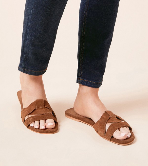 Dorothy Perkins Dorothy Perkins - Brown Flat Sandals