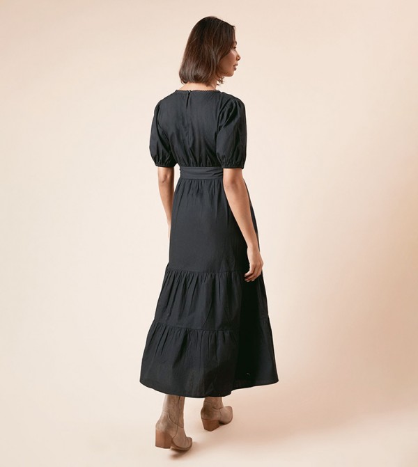 Dorothy Perkins Dorothy Perkins - Black Midi Dresses