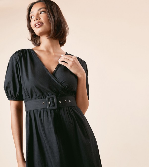 Dorothy Perkins Dorothy Perkins - Black Midi Dresses