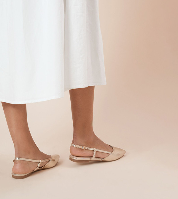 Dorothy Perkins - Outlet  Flat Shoes - Gold undefined