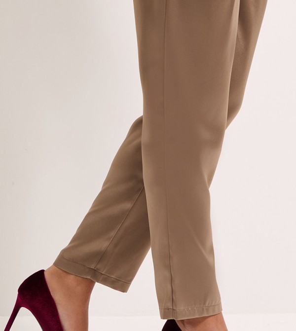 دوروثي بيركينز دورثي بيكينز - أحمر أحذية بكعب