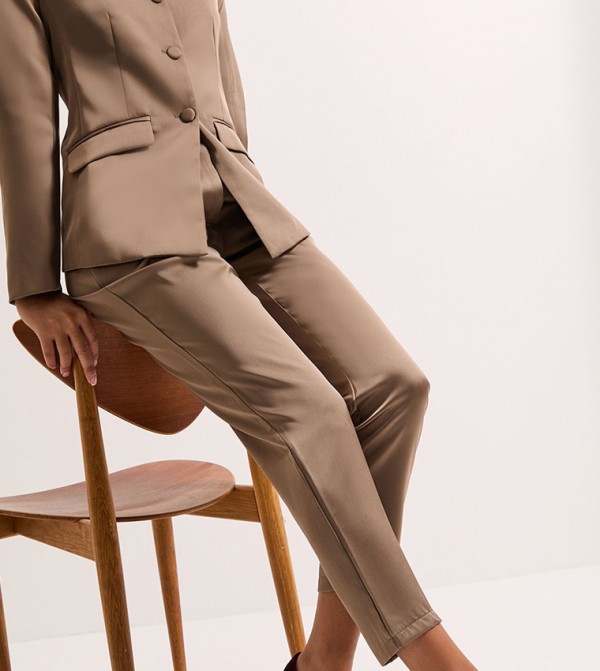 دوروثي بيركينز دورثي بيكينز - أحمر أحذية بكعب