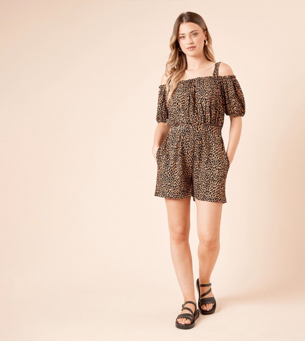 دورثي بيكينز   افرولات وجمبسوت - متعدد Playsuits