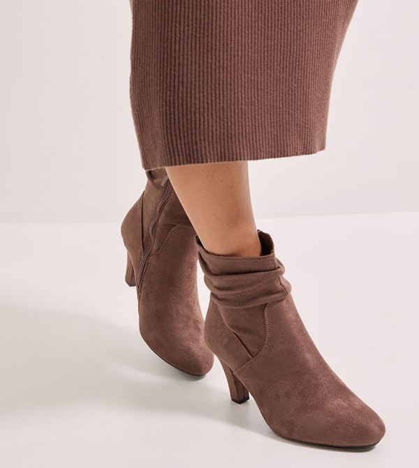 دوروثي بيركينز دورثي بيكينز - بني Ankle length Boots