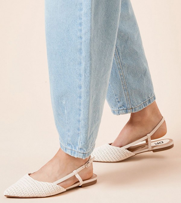 Dorothy Perkins  Flat Shoes - White undefined