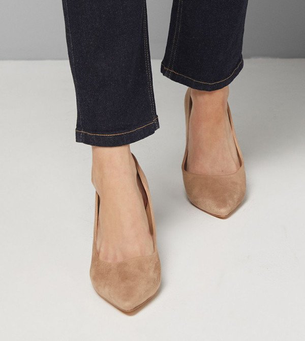 Good For the Sole  - Beige Pumps