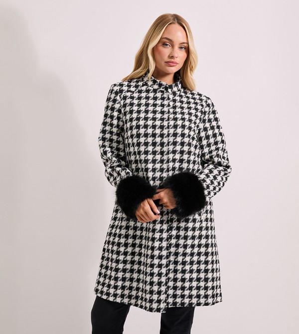 دوروثي بيركينز دورثي بيكينز - أبيض معاطف