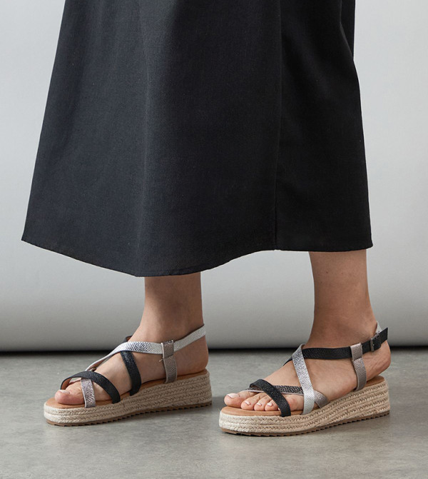 Good For the Sole - Black Wedges