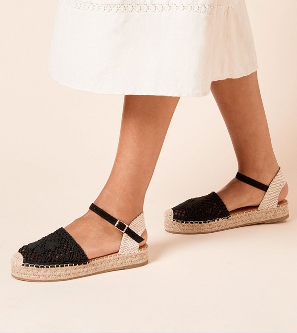 Dorothy Perkins Dorothy Perkins - Black Espadrilles