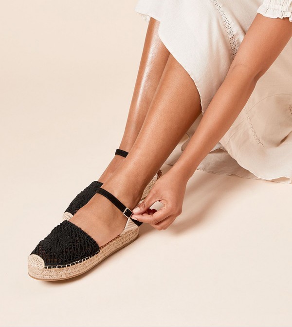 Dorothy Perkins Dorothy Perkins - Black Espadrilles