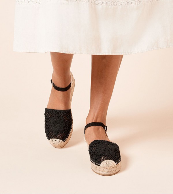Dorothy Perkins Dorothy Perkins - Black Espadrilles