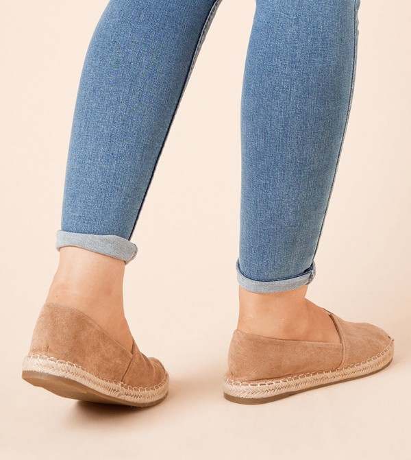 Dorothy Perkins Dorothy Perkins - Beige Casual Slip-ons