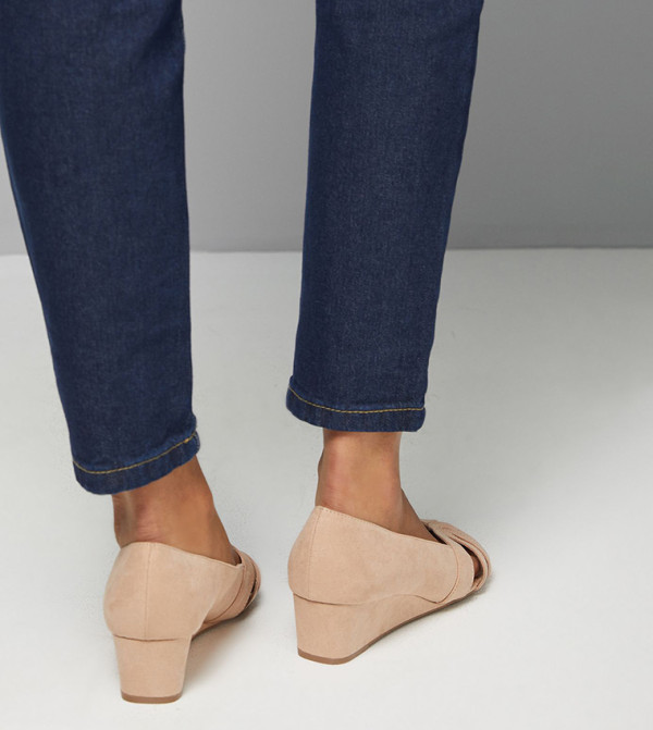 Good For the Sole  - Pink Wedges