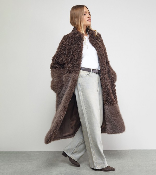 ويرهاوس  معاطف - CHOCOLATE معاطف