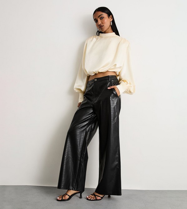 Warehouse  - Cream Cropped Tops