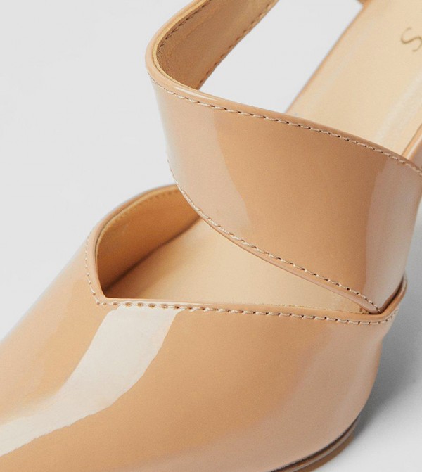Wallis Wallis - Beige Pumps