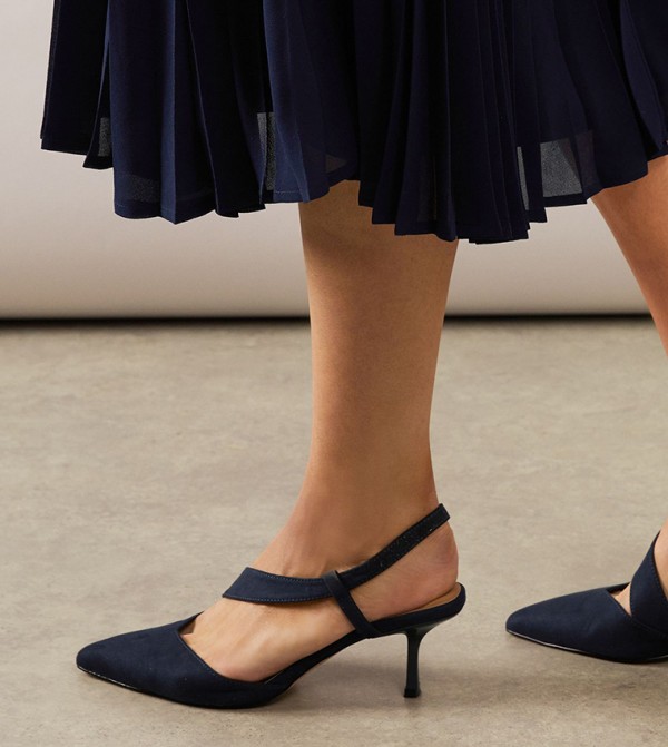 Wallis  - Navy Pumps