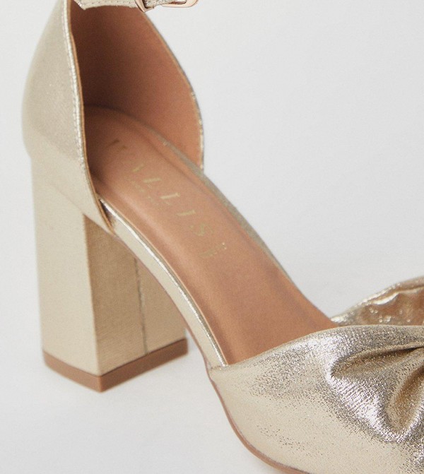 Wallis Wallis - Gold Heels