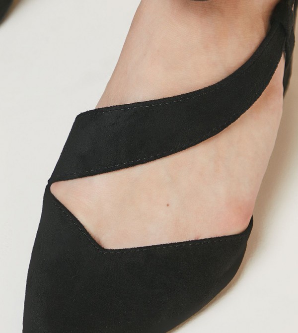 Wallis Wallis - Black Pumps